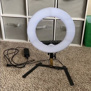 13’ Ring light